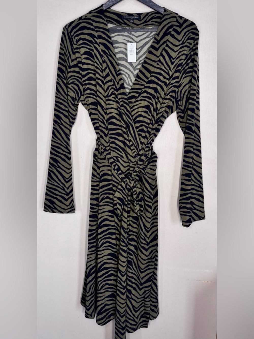 BANANA REPUBLIC FACTORY Olive & Black Zebra-Print Wrap Midi Dress